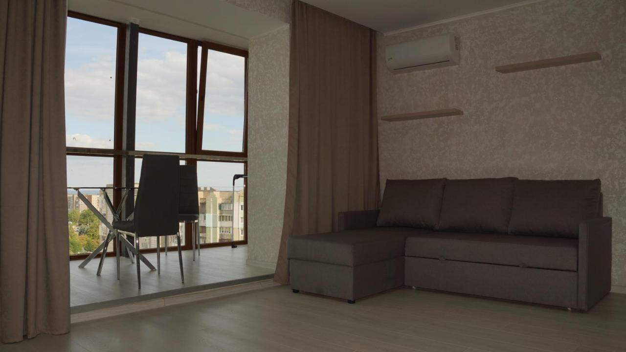 Apart-Hotel Sky Yuzhne Exterior photo